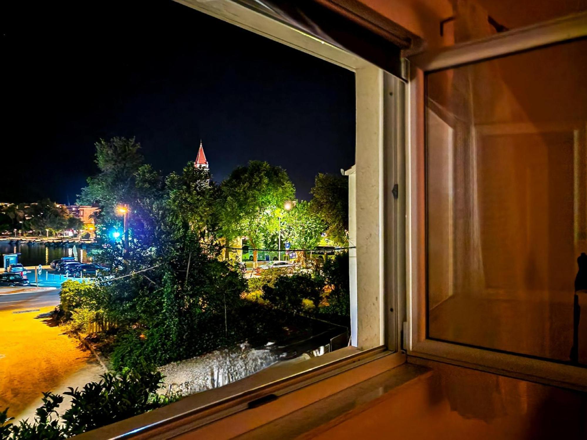 טרוגיר Apartments Mani מראה חיצוני תמונה