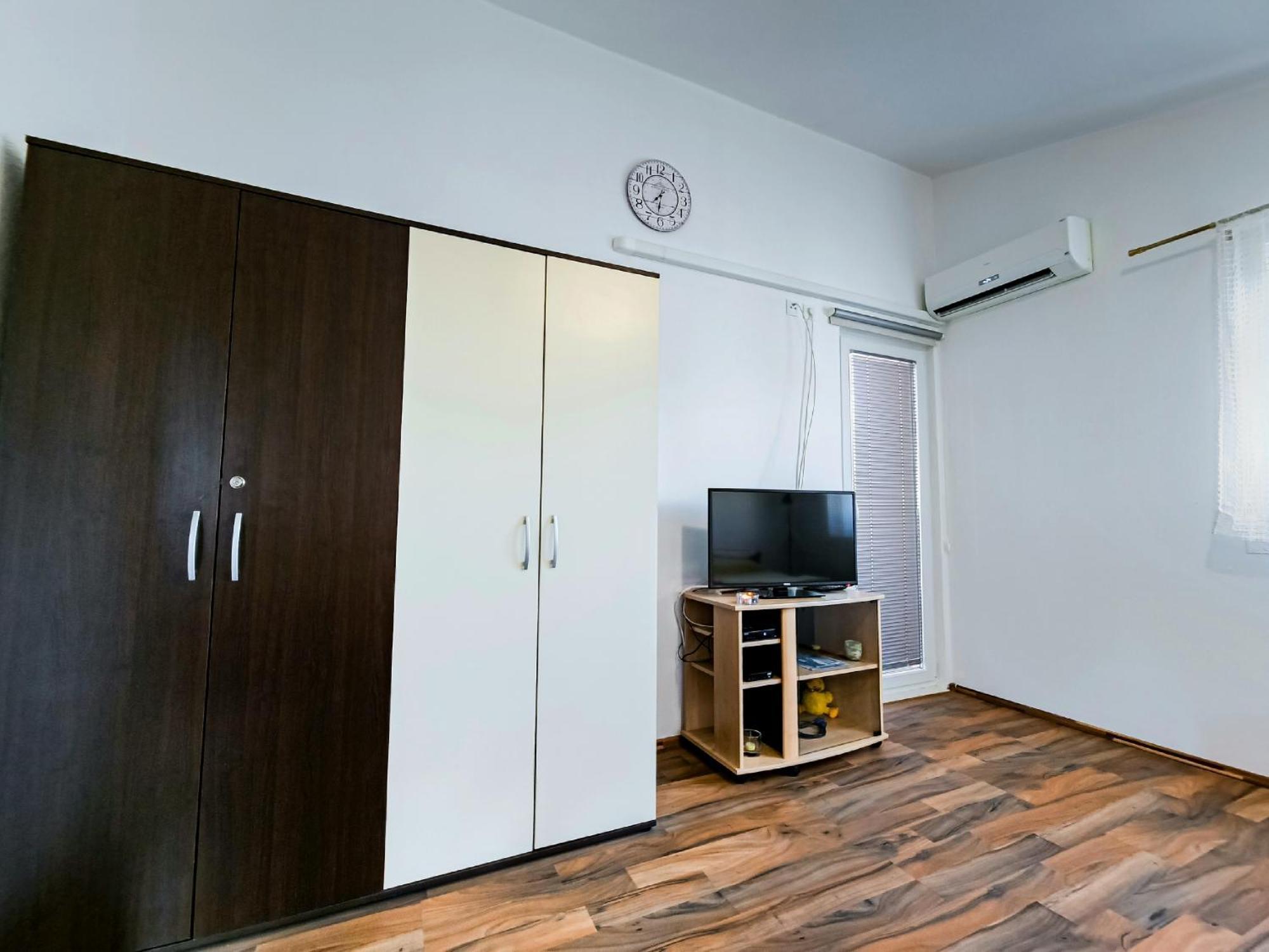 טרוגיר Apartments Mani מראה חיצוני תמונה