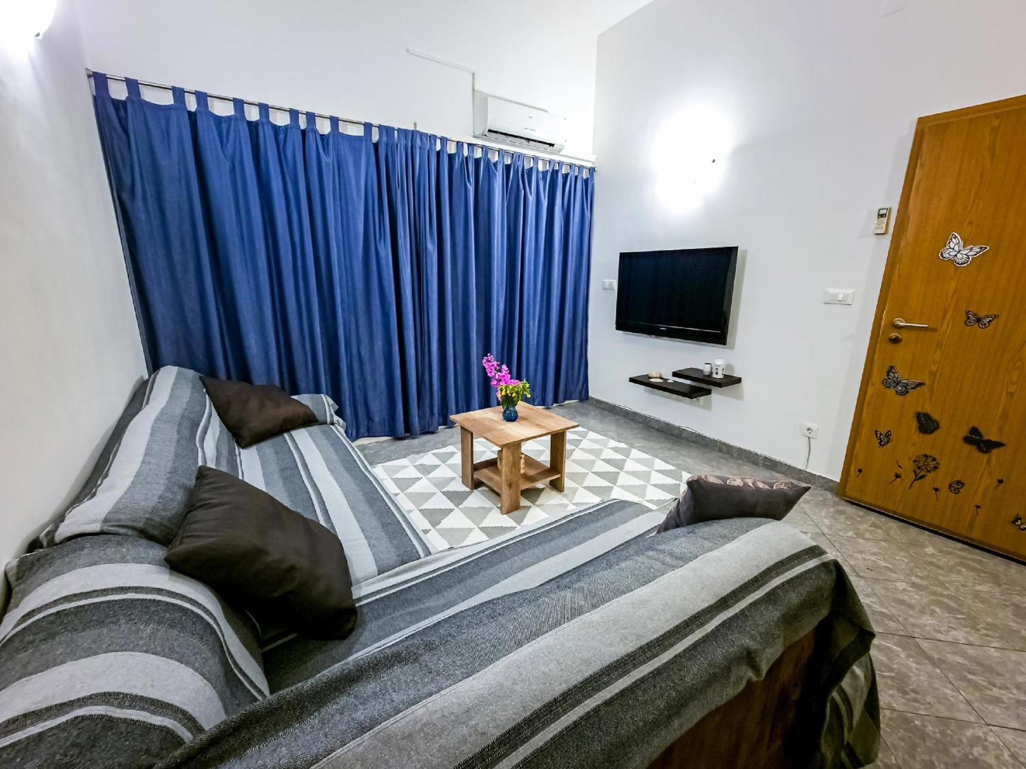 טרוגיר Apartments Mani מראה חיצוני תמונה