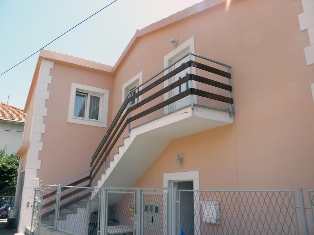 טרוגיר Apartments Mani חדר תמונה